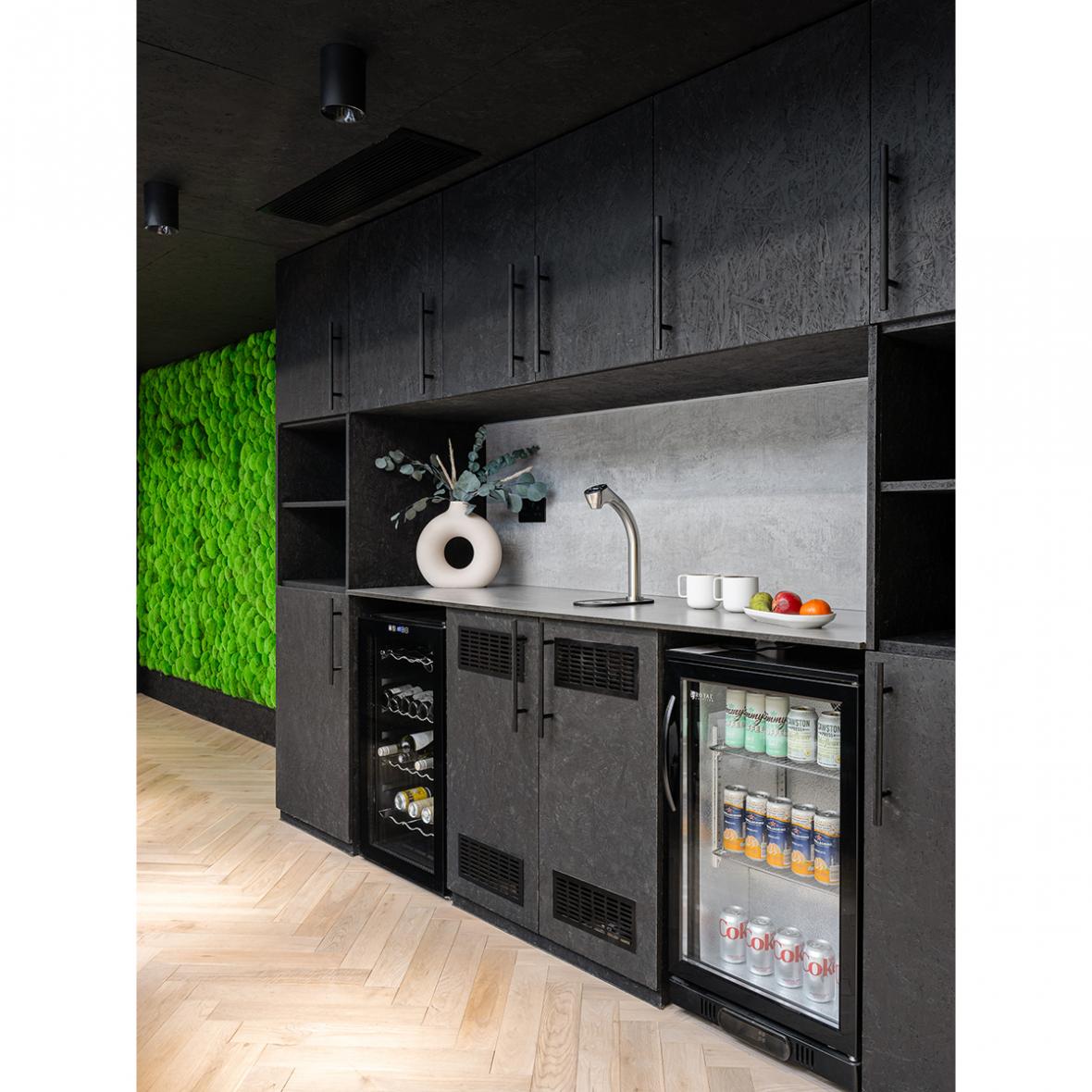 <img src="WEBSITE - (8052)_005.jpg" alt="ROSTRUM - converted warehouse and office fit out in Covent Garden by PLANSTUDIO ARCHITECTURE"/>